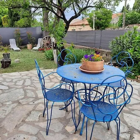 40 M 2 Pres St Guilhem Le Desert Et Riviere La Boissière